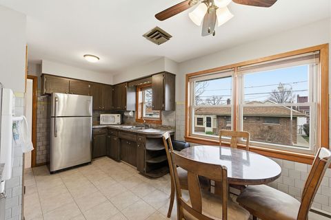 Tiny photo for 11042 S Avenue N Ave, Chicago, IL 60617 (MLS # 12610397)