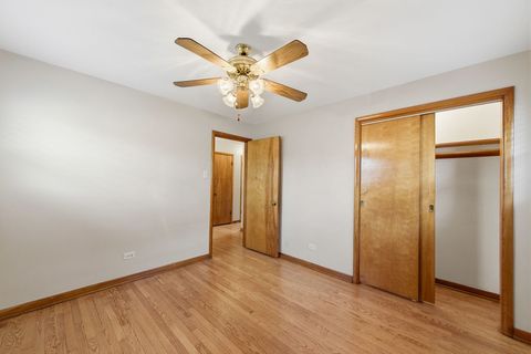 Tiny photo for 11042 S Avenue N Ave, Chicago, IL 60617 (MLS # 12610397)