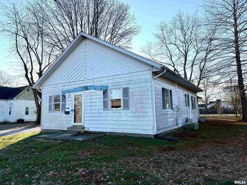 Tiny photo for 1605 W Copeland Street, Marion, IL 62959 (MLS # EB460801)