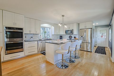 Tiny photo for 6914 Mensching Road, Huntley, IL 60142 (MLS # 12490253)