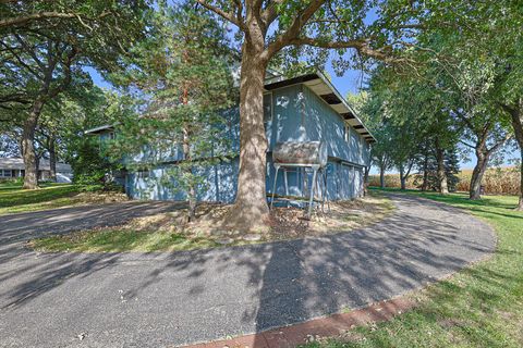 Tiny photo for 6914 Mensching Road, Huntley, IL 60142 (MLS # 12490253)