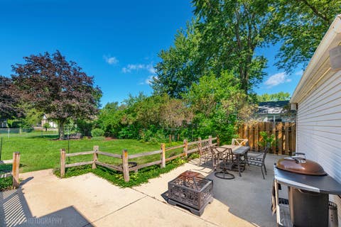 Tiny photo for 380 Charlotte Avenue, Crystal Lake, IL 60014 (MLS # 12719006)
