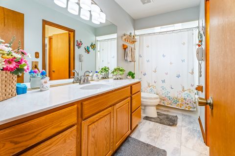 Tiny photo for 17900 65th Avenue, Tinley Park, IL 60477 (MLS # 12447196)