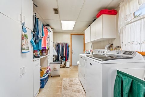 Tiny photo for 17900 65th Avenue, Tinley Park, IL 60477 (MLS # 12447196)