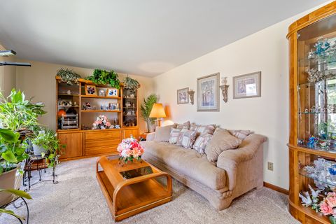 Tiny photo for 17900 65th Avenue, Tinley Park, IL 60477 (MLS # 12447196)