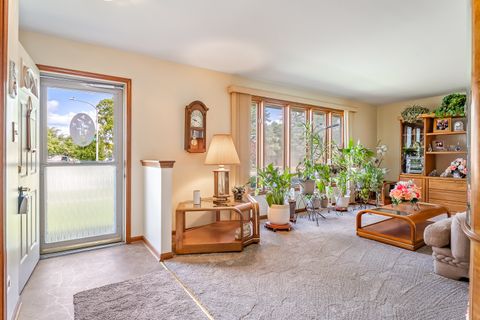 Tiny photo for 17900 65th Avenue, Tinley Park, IL 60477 (MLS # 12447196)