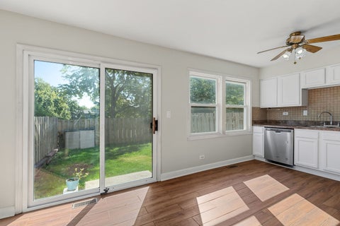 Tiny photo for 1931 Farnham Court, Schaumburg, IL 60194 (MLS # 12792239)
