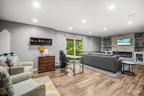Tiny photo for 21436 W Sylvan Drive S, Mundelein, IL 60060 (MLS # 12742606)