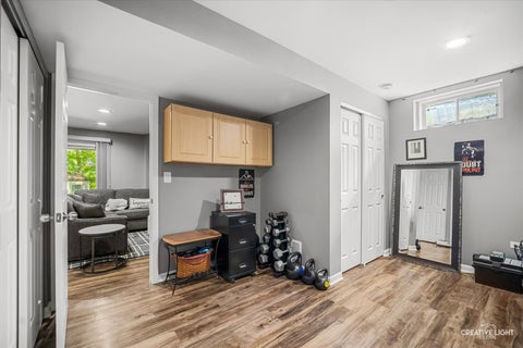 Tiny photo for 21436 W Sylvan Drive S, Mundelein, IL 60060 (MLS # 12742606)