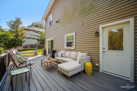 Tiny photo for 21436 W Sylvan Drive S, Mundelein, IL 60060 (MLS # 12742606)