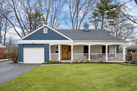 230 W Center Avenue Lake Bluff IL 60044