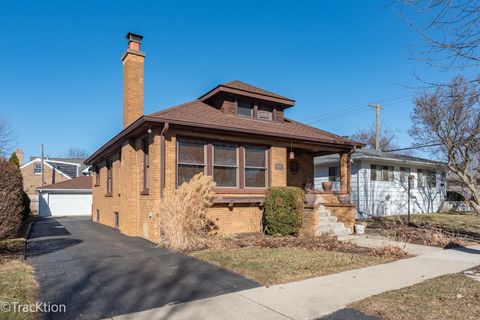 Photo of 628 Franklin Street, Downers Grove, IL 60515 (MLS # 12572650)