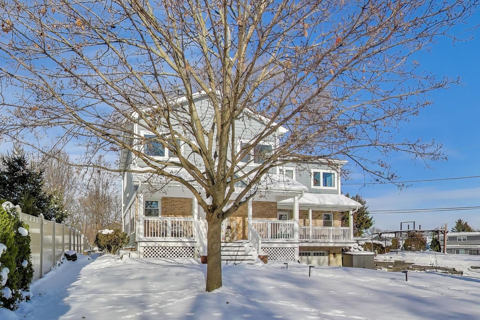 1148 W Kenilworth Avenue