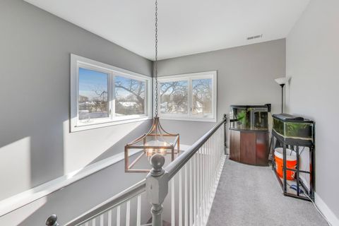 Tiny photo for 1148 W Kenilworth Avenue, Palatine, IL 60067 (MLS # 12532192)