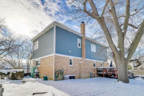 Tiny photo for 1148 W Kenilworth Avenue, Palatine, IL 60067 (MLS # 12532192)