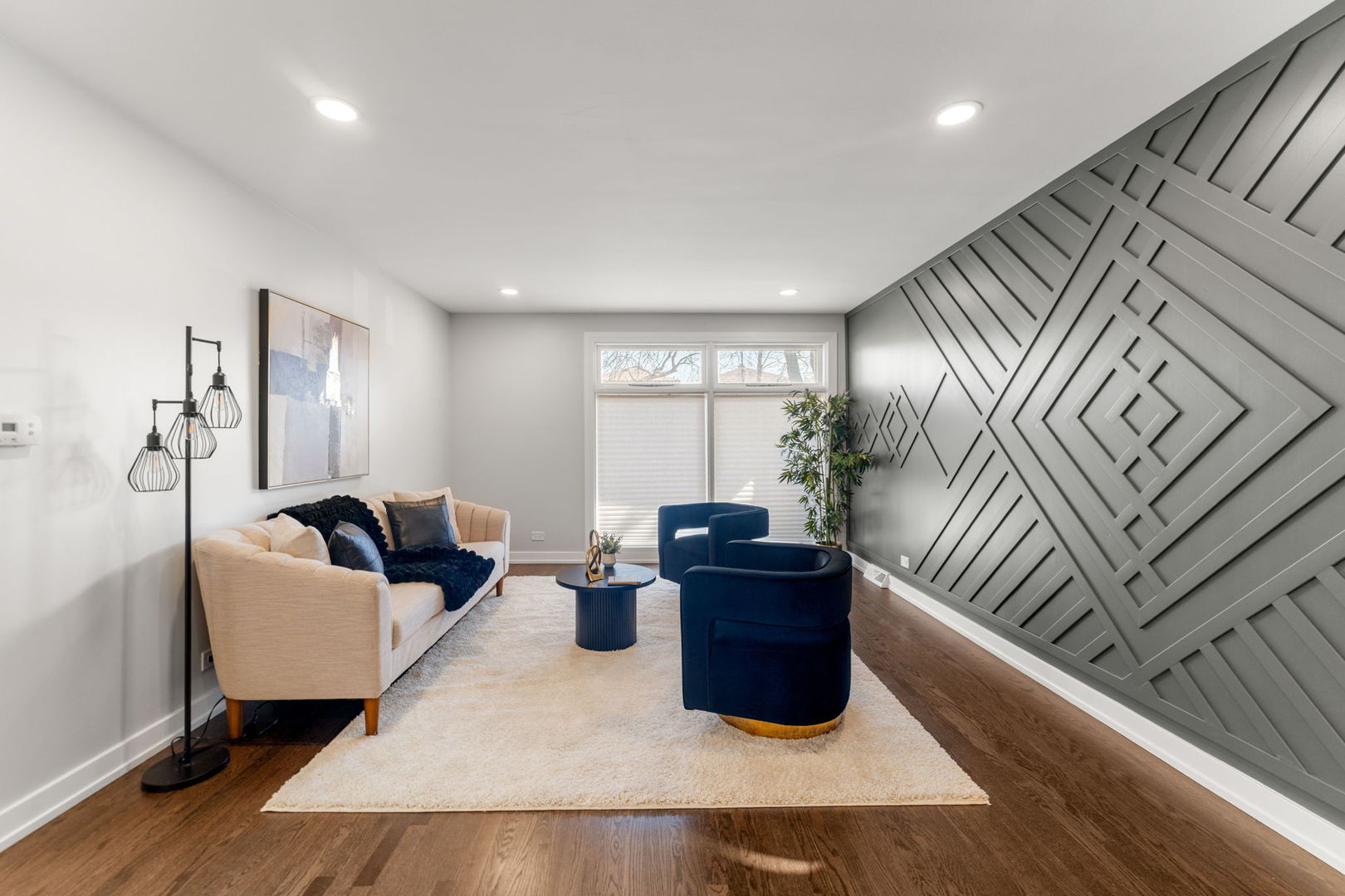 8716 S Merrill Avenue S