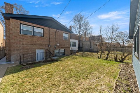 Tiny photo for 8716 S Merrill Avenue, Chicago, IL 60617 (MLS # 12591524)