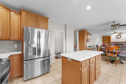 Tiny photo for 3908 Turnberry Drive, Champaign, IL 61822 (MLS # 12601380)