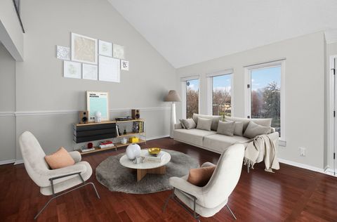 Tiny photo for 806 Hillview Drive, Lemont, IL 60439 (MLS # 12517085)