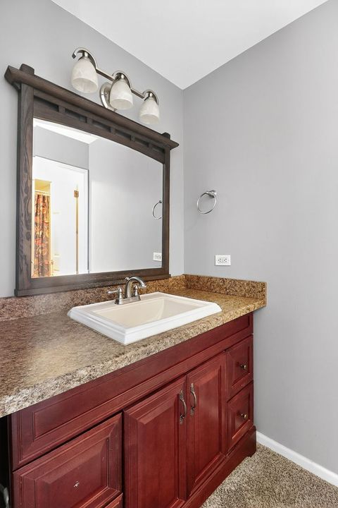 Tiny photo for 806 Hillview Drive, Lemont, IL 60439 (MLS # 12517085)