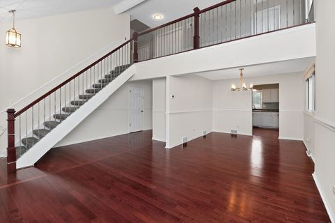 Tiny photo for 806 Hillview Drive, Lemont, IL 60439 (MLS # 12517085)