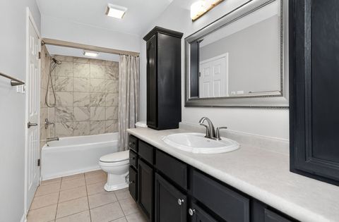 Tiny photo for 806 Hillview Drive, Lemont, IL 60439 (MLS # 12517085)