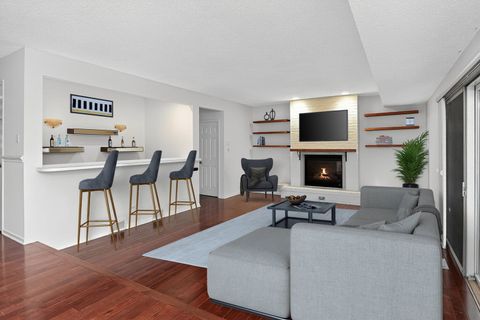 Tiny photo for 806 Hillview Drive, Lemont, IL 60439 (MLS # 12517085)