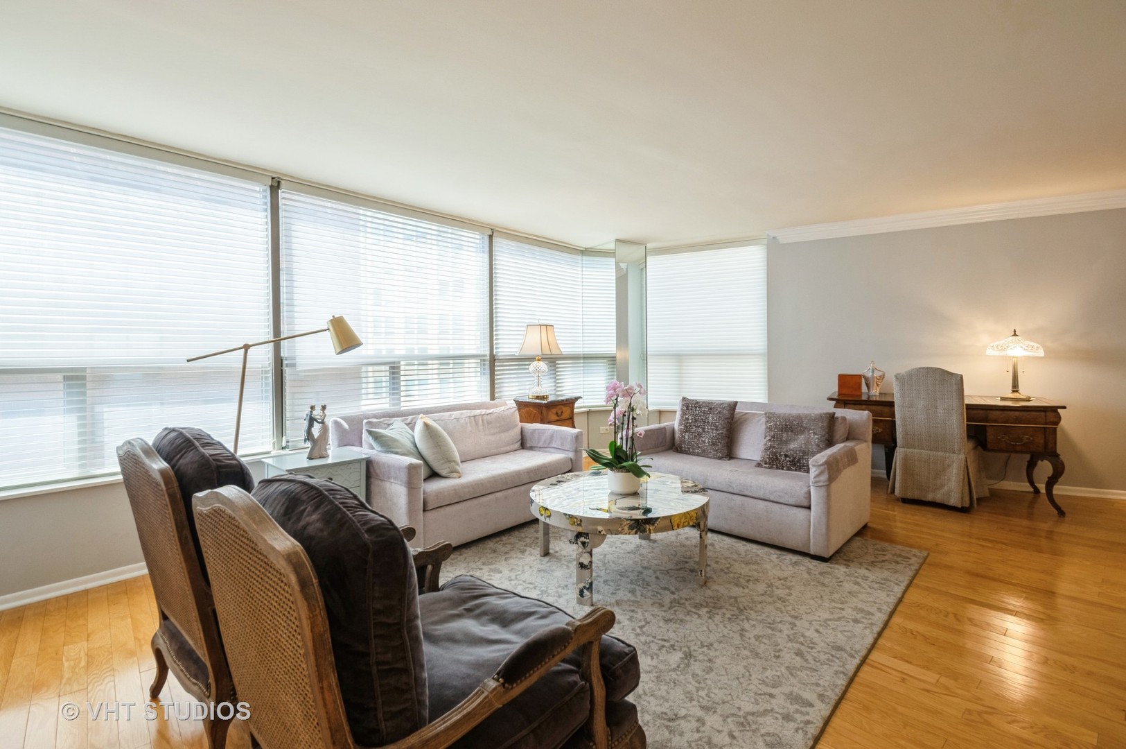 110 E Delaware Place 1501