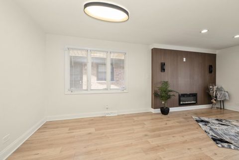 Tiny photo for 505 E 146TH Street, Dolton, IL 60419 (MLS # 12553132)