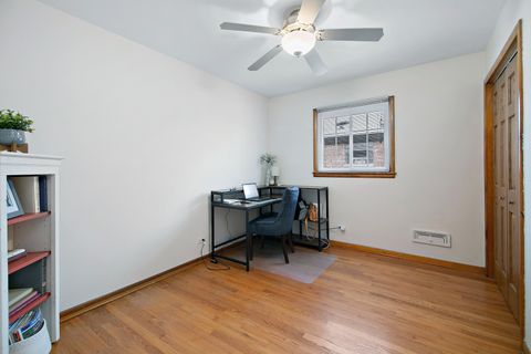 Tiny photo for 10137 Buell Court, Oak Lawn, IL 60453 (MLS # 12530546)