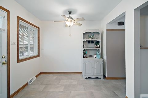 Tiny photo for 10137 Buell Court, Oak Lawn, IL 60453 (MLS # 12530546)