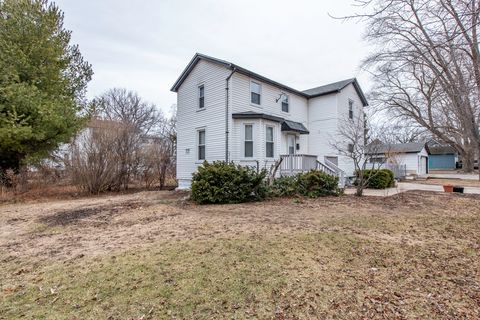 Tiny photo for 2415 Gilboa Avenue, Zion, IL 60099 (MLS # 12573983)