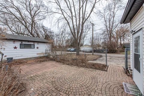 Tiny photo for 2415 Gilboa Avenue, Zion, IL 60099 (MLS # 12573983)