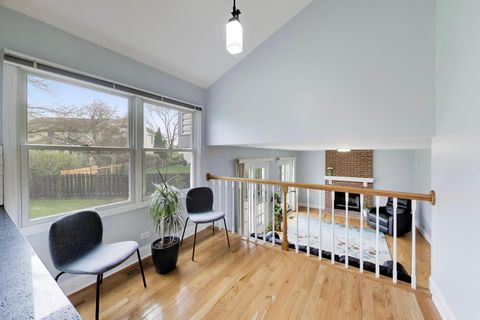 Tiny photo for 19 Dellmont Court, Buffalo Grove, IL 60089 (MLS # 12619007)