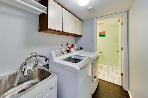 Tiny photo for 19 Dellmont Court, Buffalo Grove, IL 60089 (MLS # 12619007)