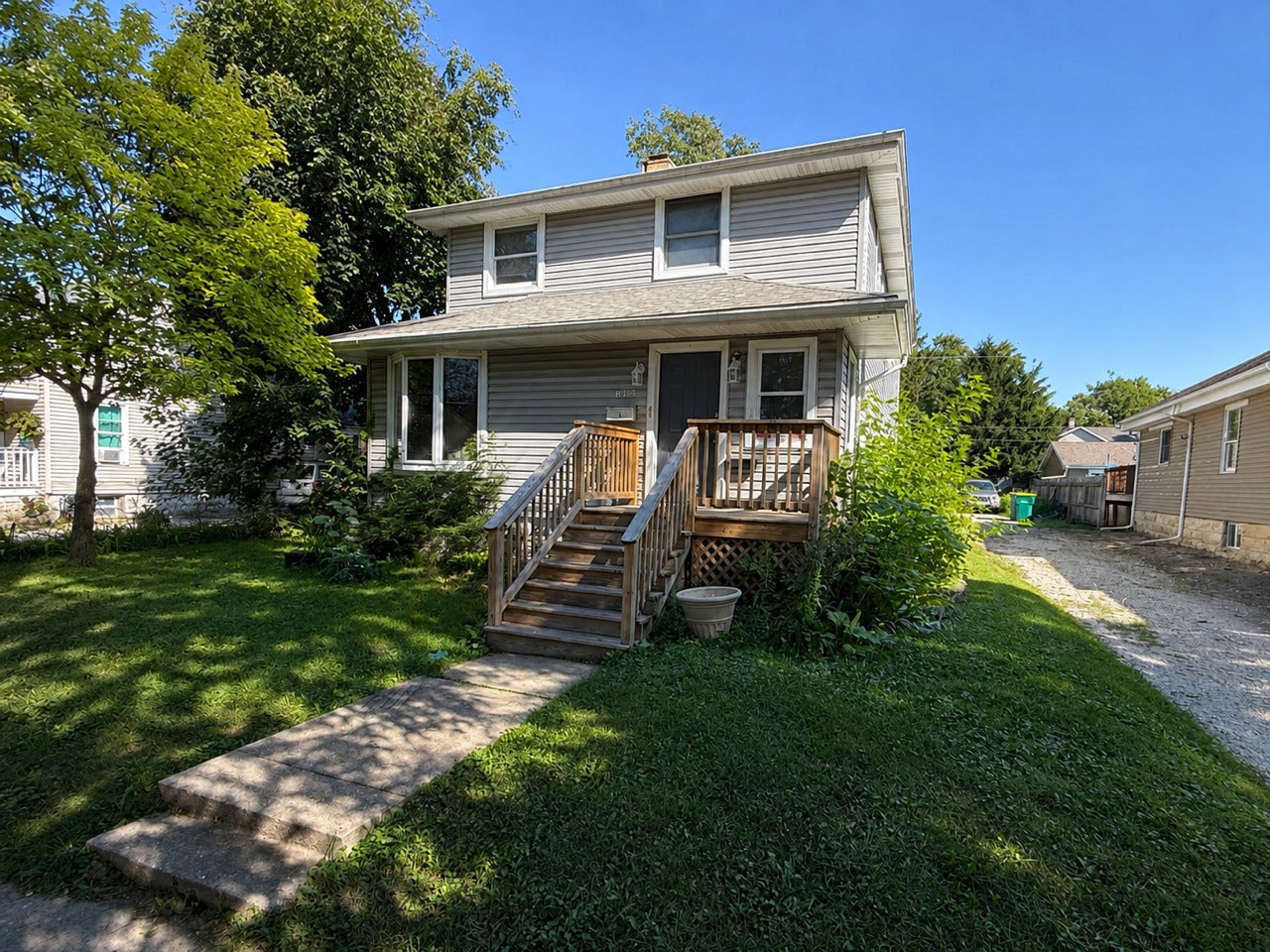 813 Richmond Street