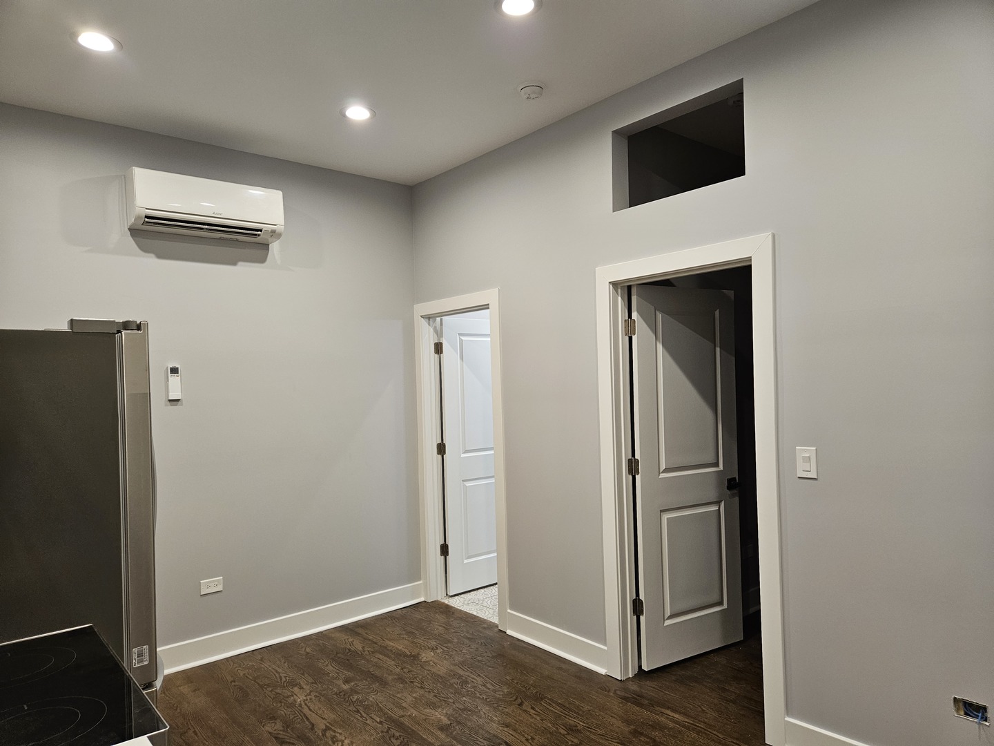 831 S Western Avenue 1A