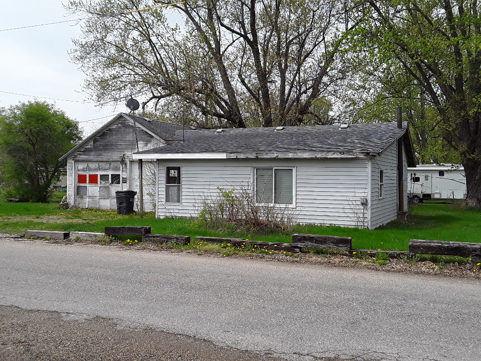 301 S 14 Street