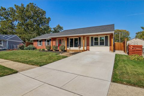 Tiny photo for 4 Larsen Circle, Romeoville, IL 60446 (MLS # 12502513)