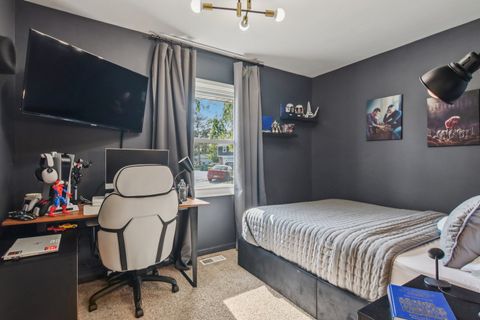 Tiny photo for 4 Larsen Circle, Romeoville, IL 60446 (MLS # 12502513)