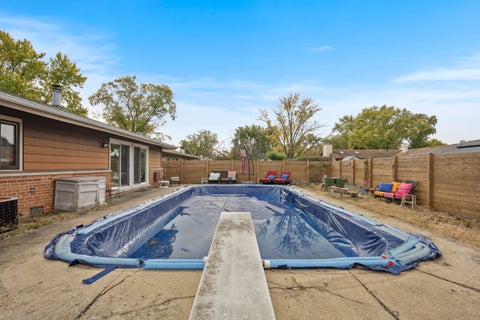 Tiny photo for 246 Greenbriar Street, Elk Grove Village, IL 60007 (MLS # 12779143)