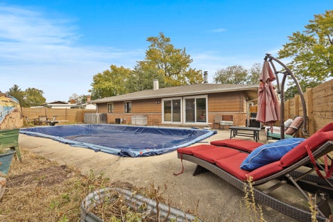 Tiny photo for 246 Greenbriar Street, Elk Grove Village, IL 60007 (MLS # 12779143)