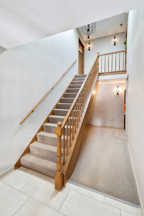 Tiny photo for 1907 Gresham Circle #D, Wheaton, IL 60189 (MLS # 12528868)