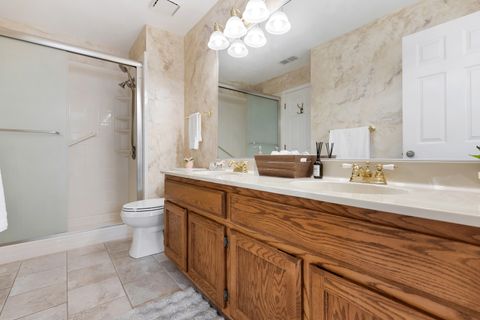 Tiny photo for 1907 Gresham Circle #D, Wheaton, IL 60189 (MLS # 12528868)