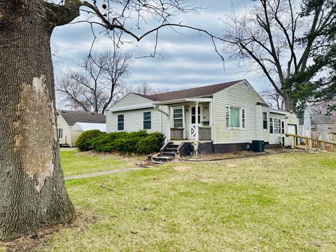 Tiny photo for 1001 Marcy Street, Ottawa, IL 61350 (MLS # 12594286)
