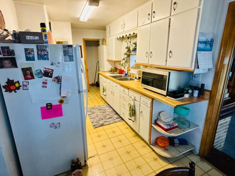 Tiny photo for 1001 Marcy Street, Ottawa, IL 61350 (MLS # 12594286)