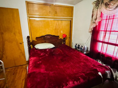 Tiny photo for 1001 Marcy Street, Ottawa, IL 61350 (MLS # 12594286)