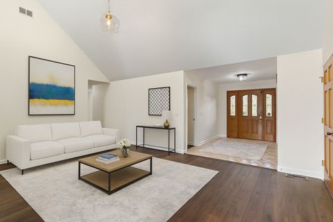 Tiny photo for 1548 Wood Creek Trail, Bartlett, IL 60103 (MLS # 12509603)