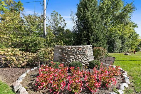 Tiny photo for 1548 Wood Creek Trail, Bartlett, IL 60103 (MLS # 12509603)