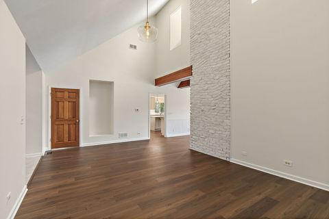 Tiny photo for 1548 Wood Creek Trail, Bartlett, IL 60103 (MLS # 12509603)